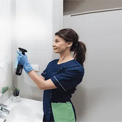 Уборка туалета и ванной комнаты